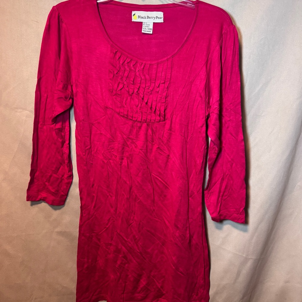 Black Berry Pear Fuchsia Top
